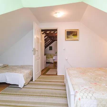 Old Town Baroque Palace - One Bedroom With City View ... Apartman *